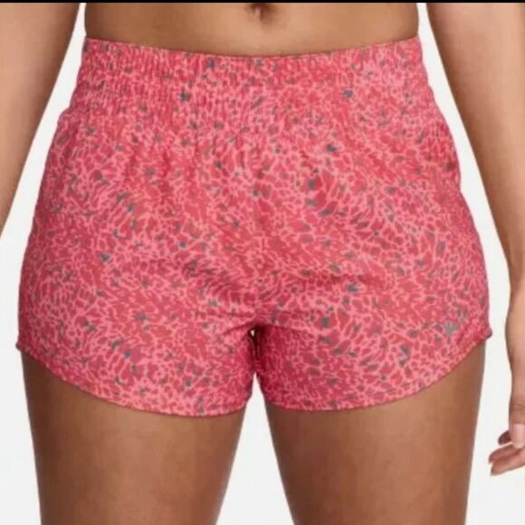 NWT Nike New Nike Women's One Dri-FIT Mid-Rise 3" Brief-Lined Shorts - Picture 1 of 6